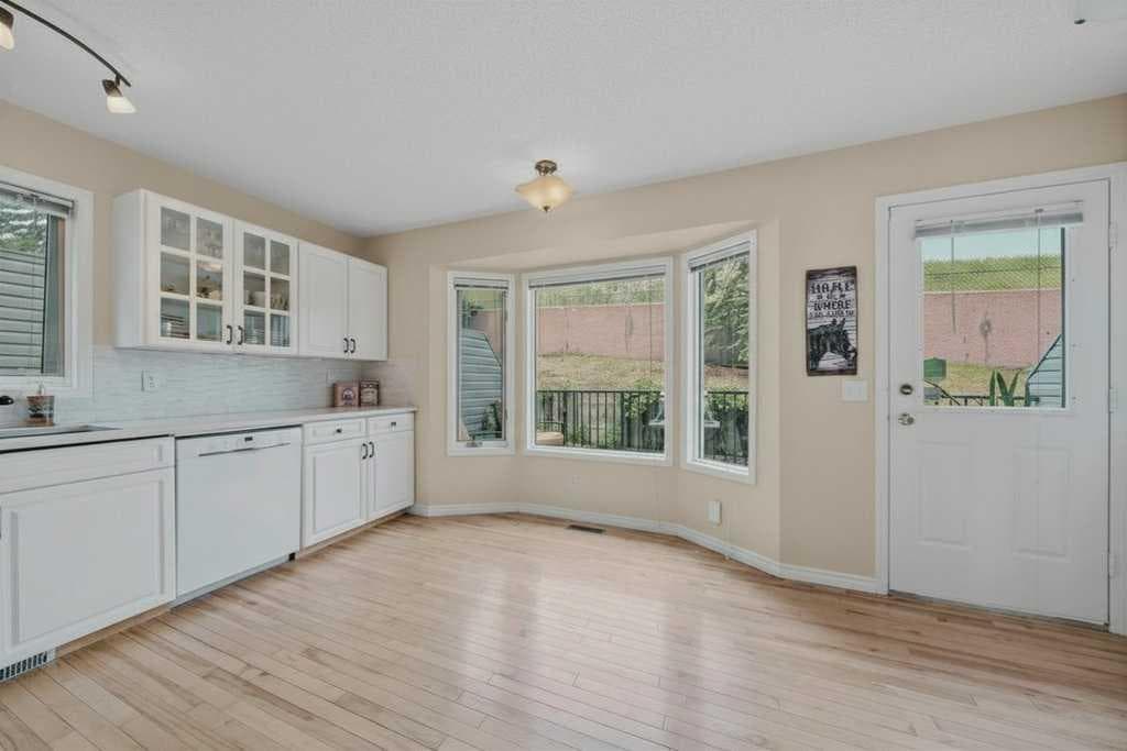 68 Patina Point SW