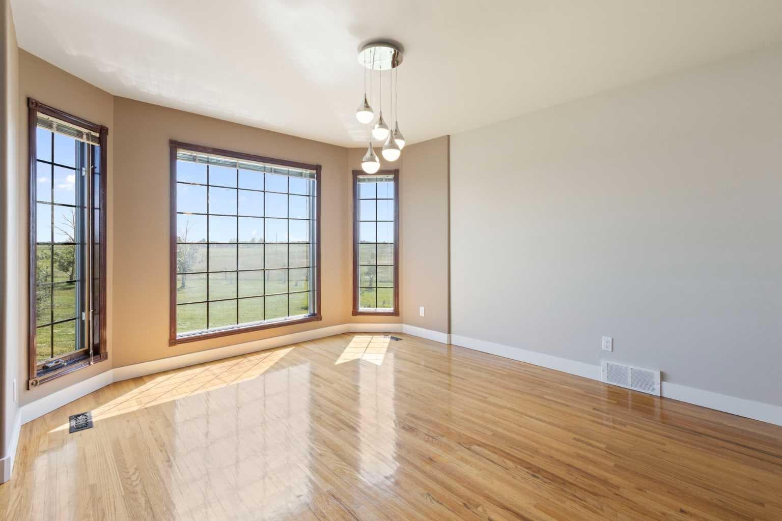 250257 Range Road 271  