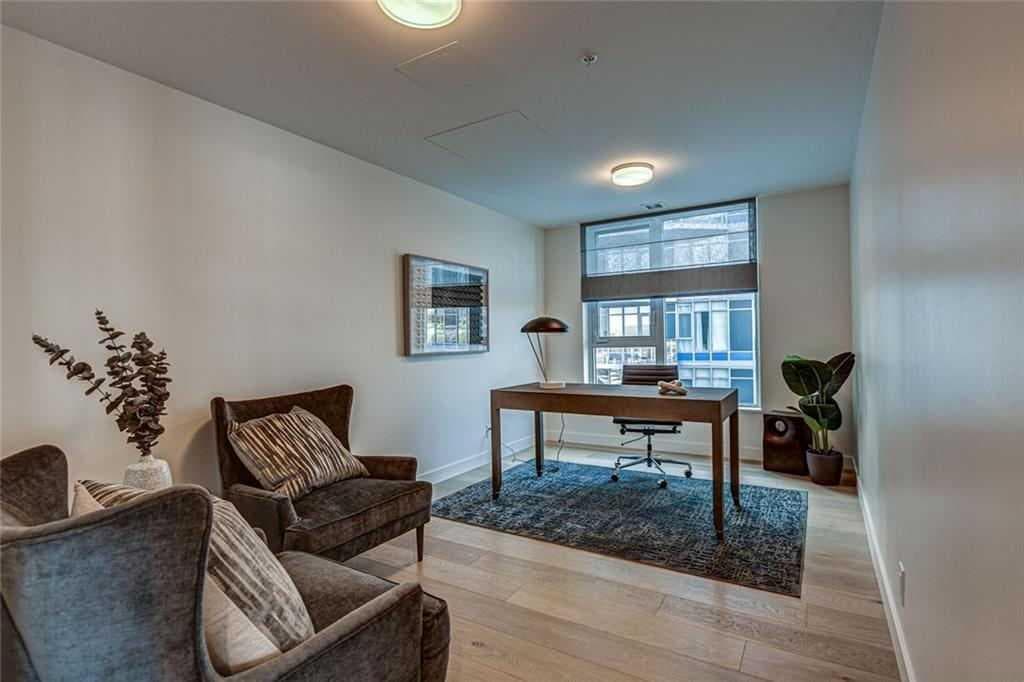 501, 128 Waterfront Court SW