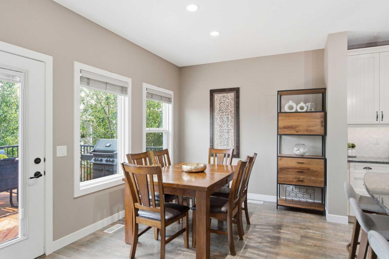 300 Aspenmere Way 