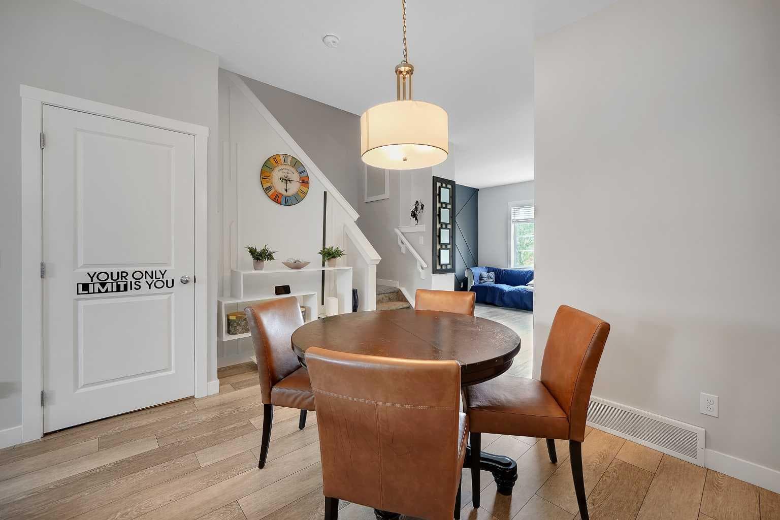 42 MIDTOWN Boulevard SW