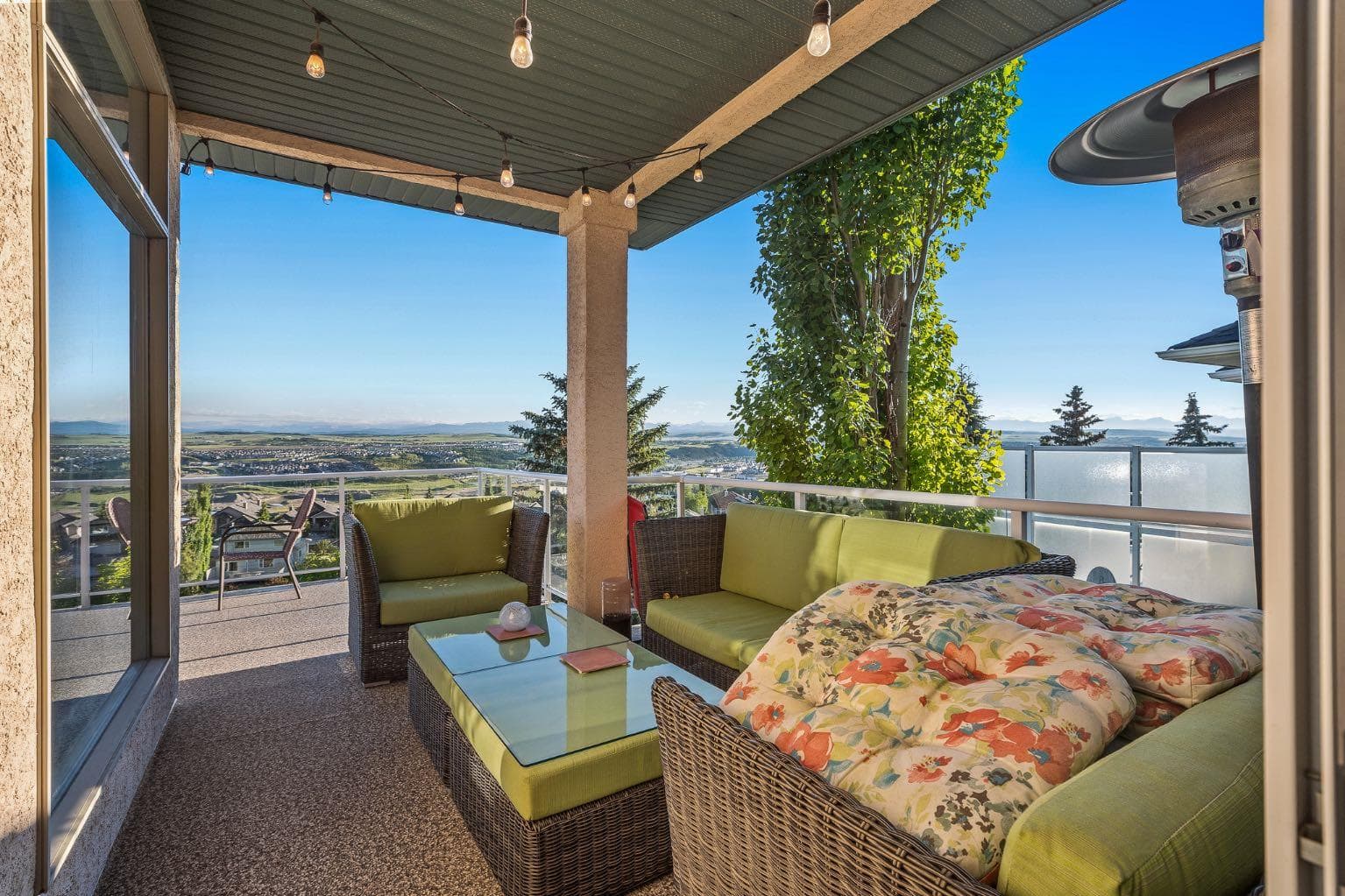 19 Gleneagles View 