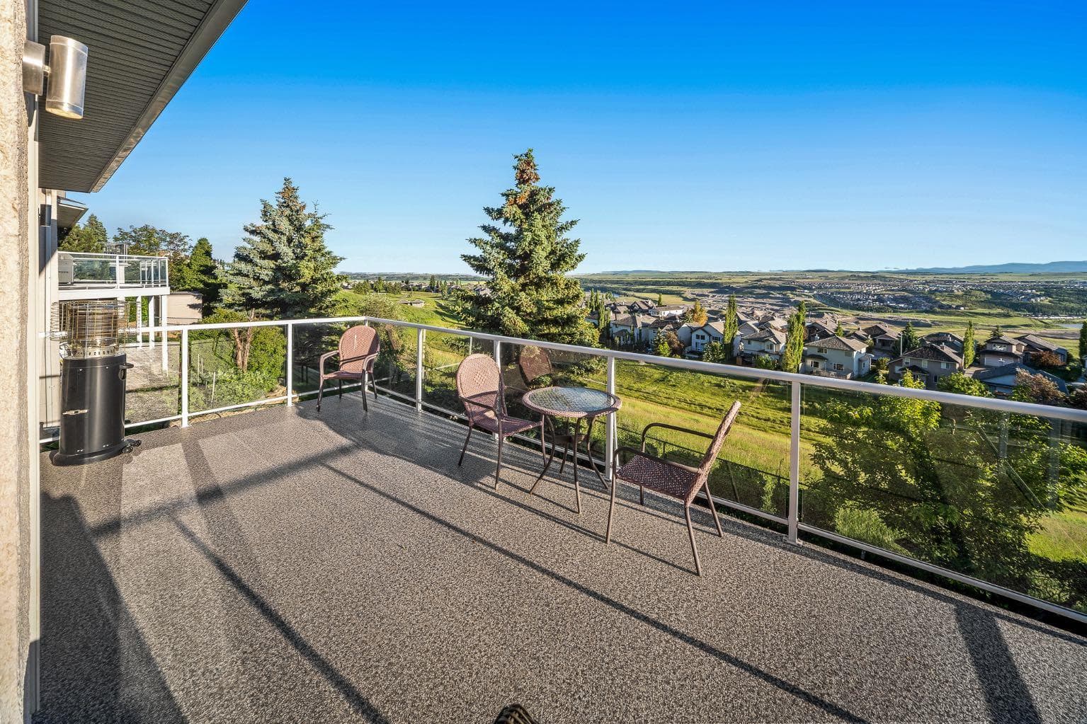 19 Gleneagles View 