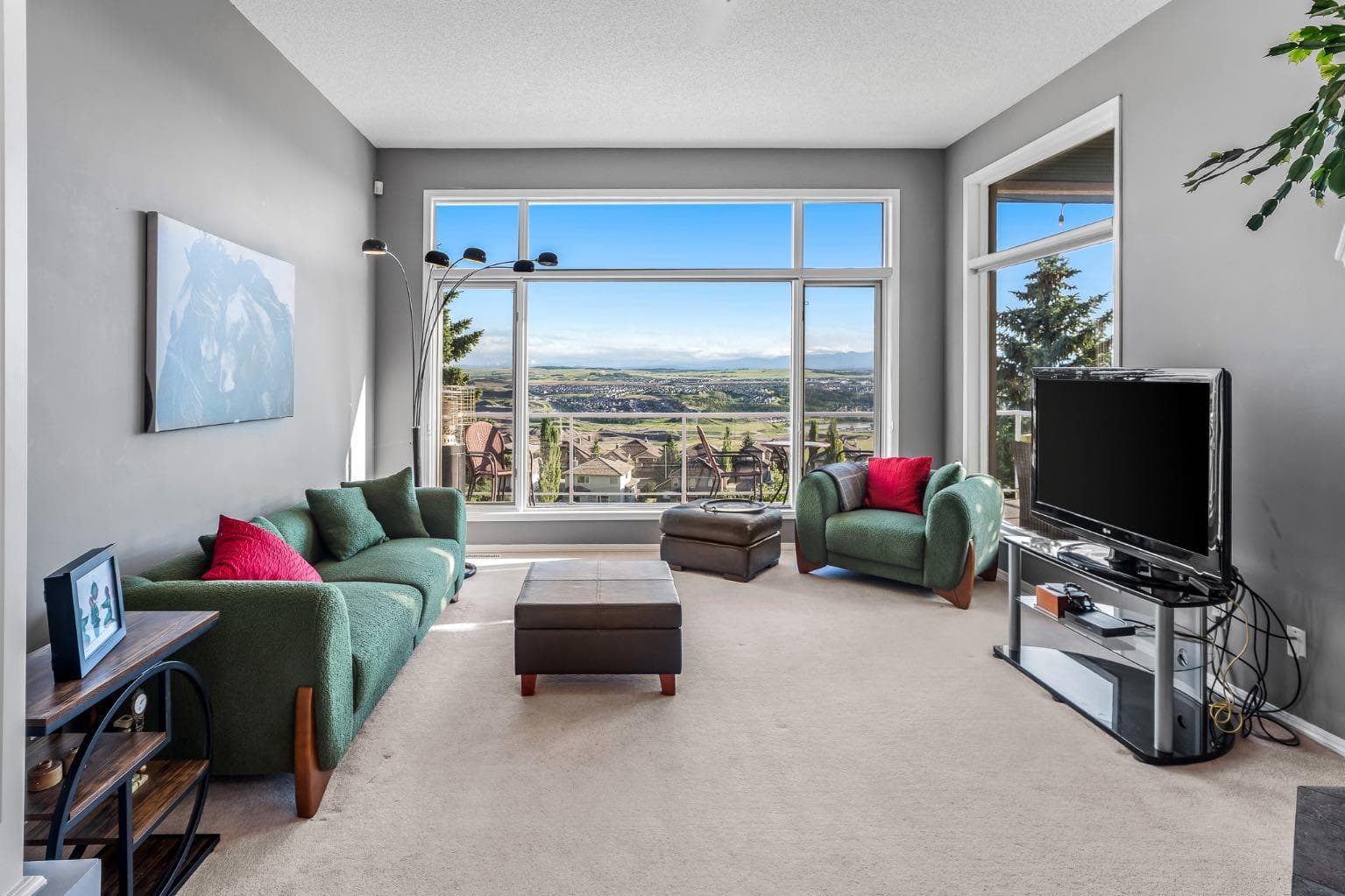 19 Gleneagles View 