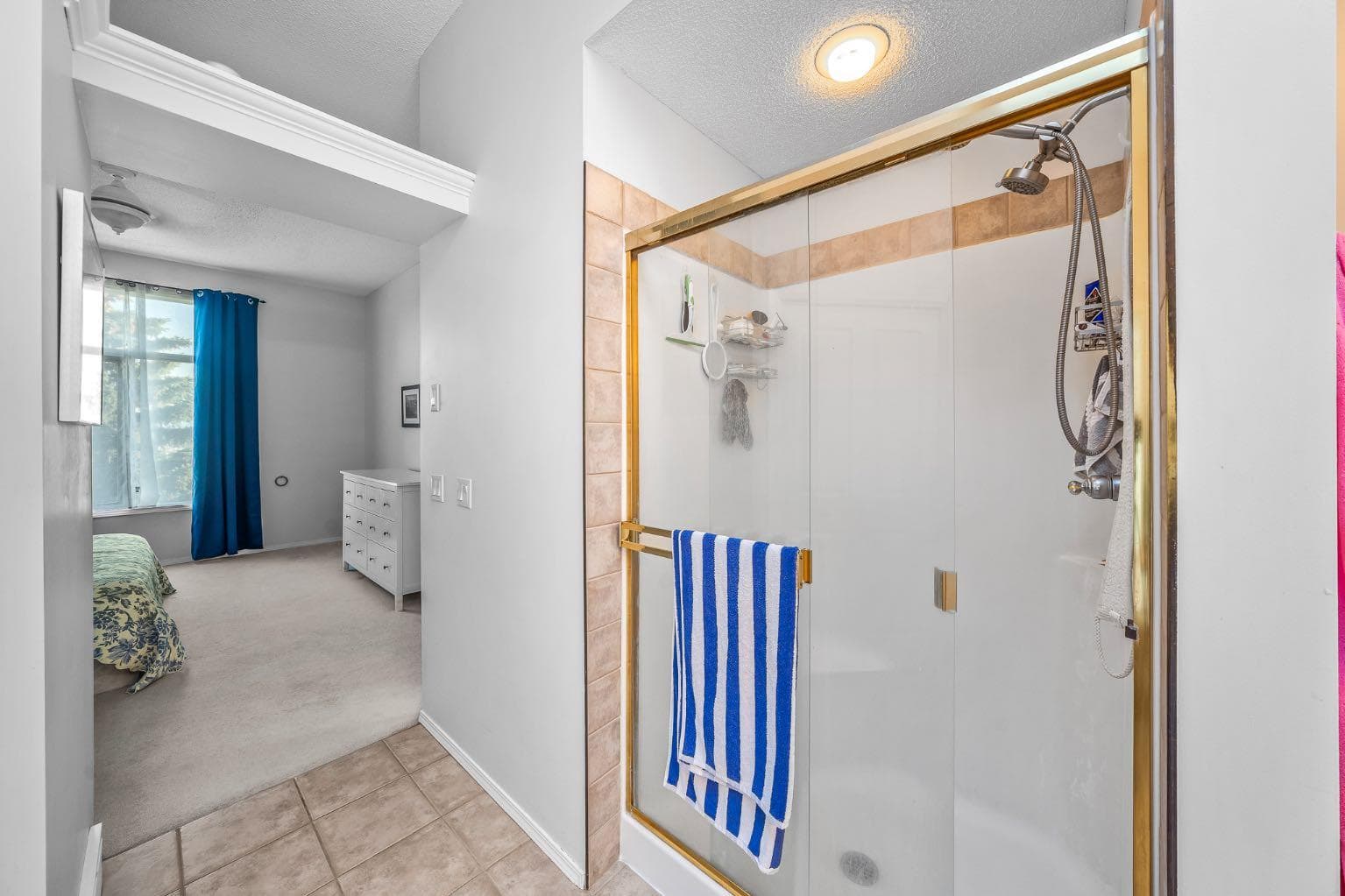 19 Gleneagles View 