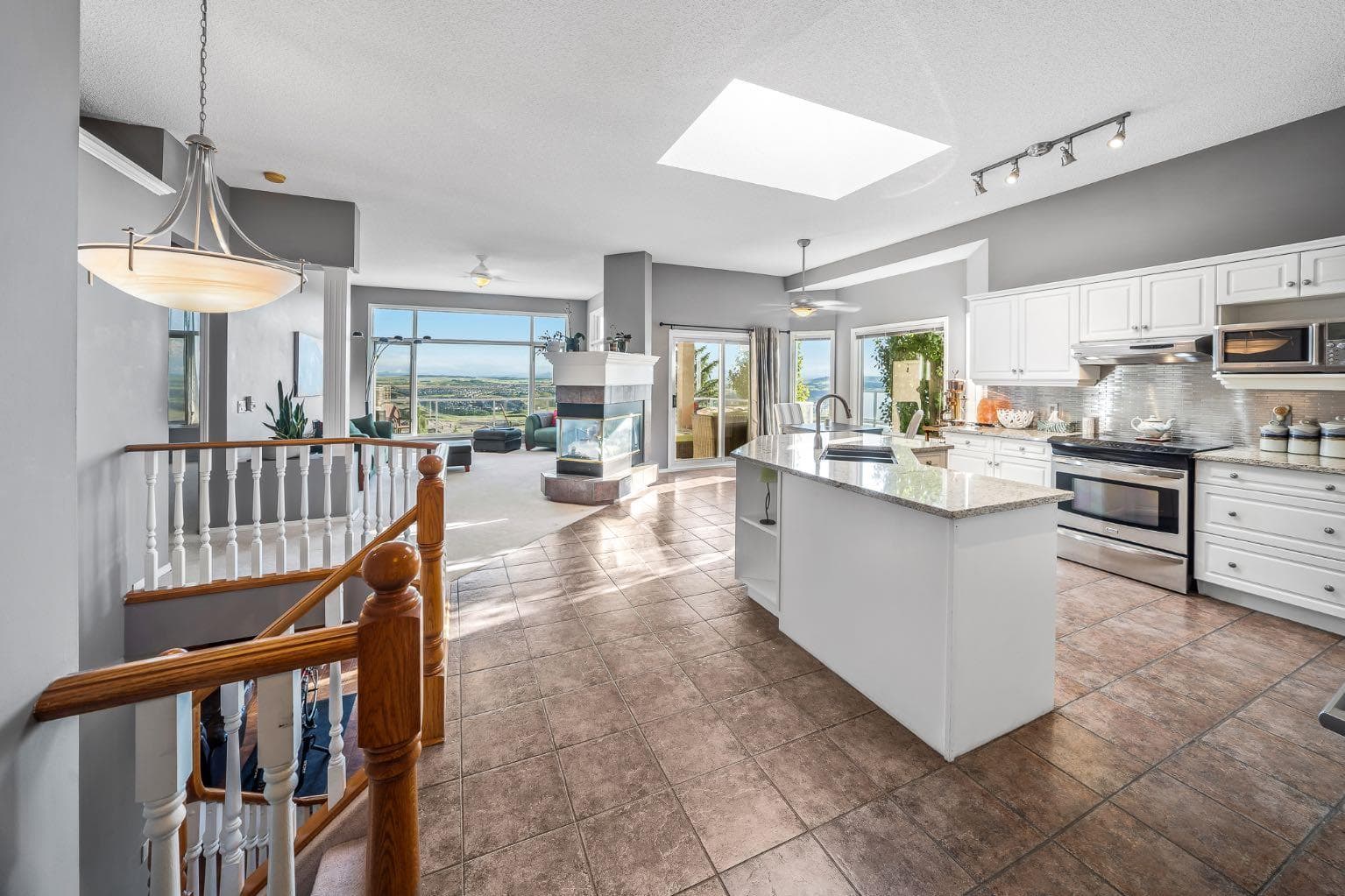 19 Gleneagles View 