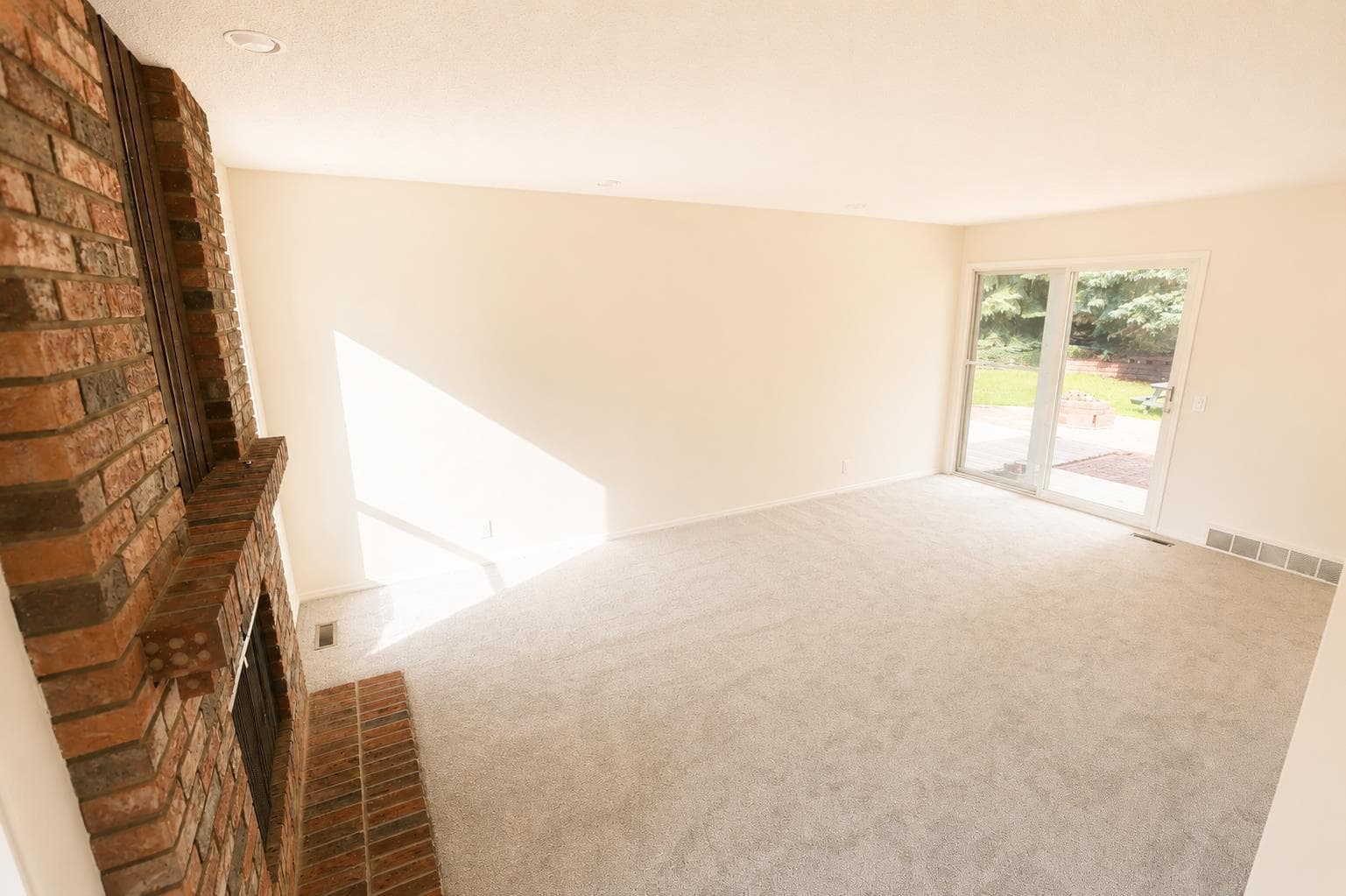 540 Varsity Estates Place NW