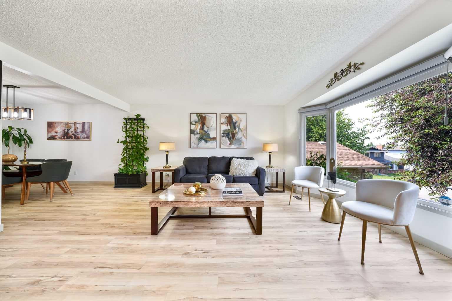 40 Silver Ridge Court NW