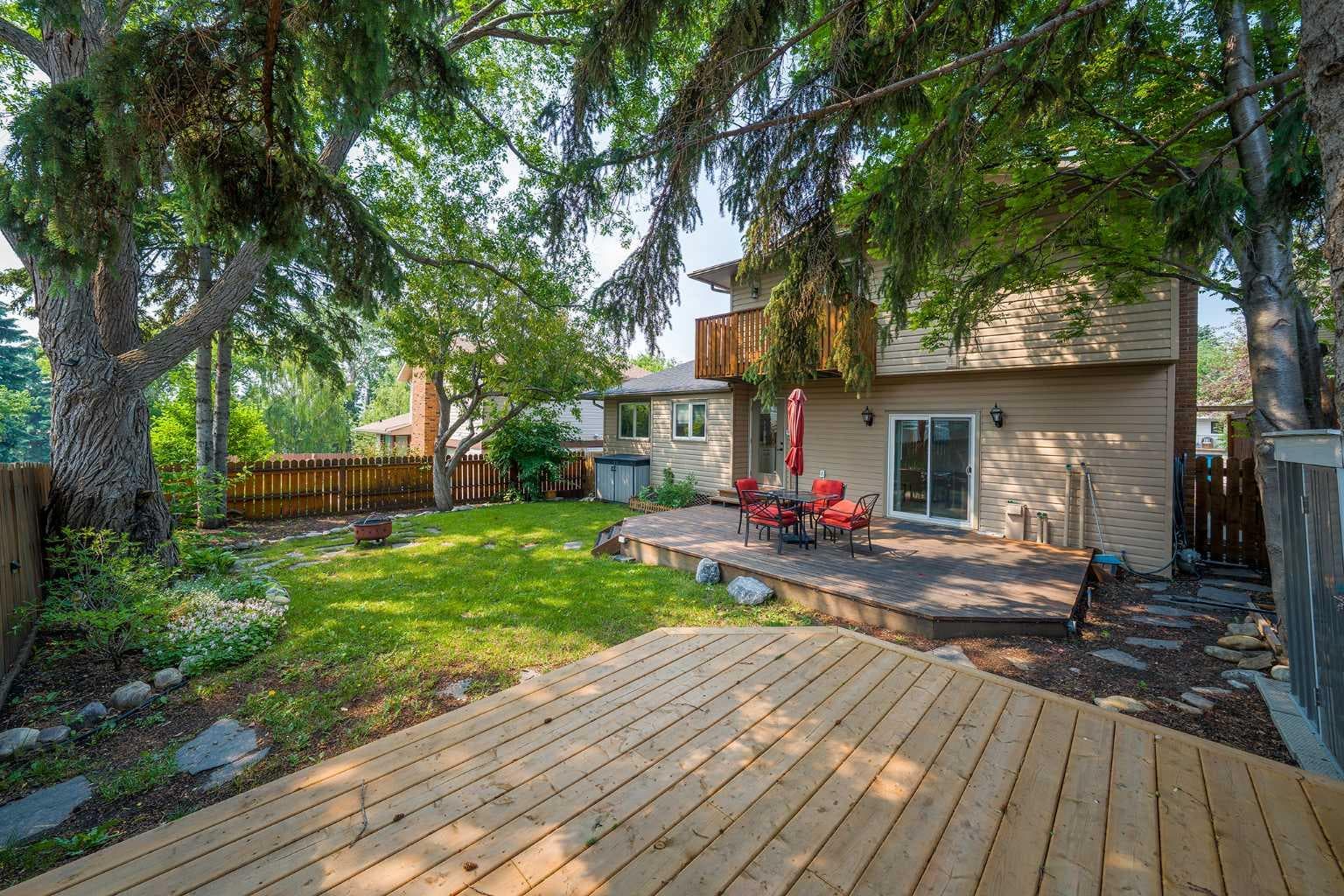 40 Silver Ridge Court NW