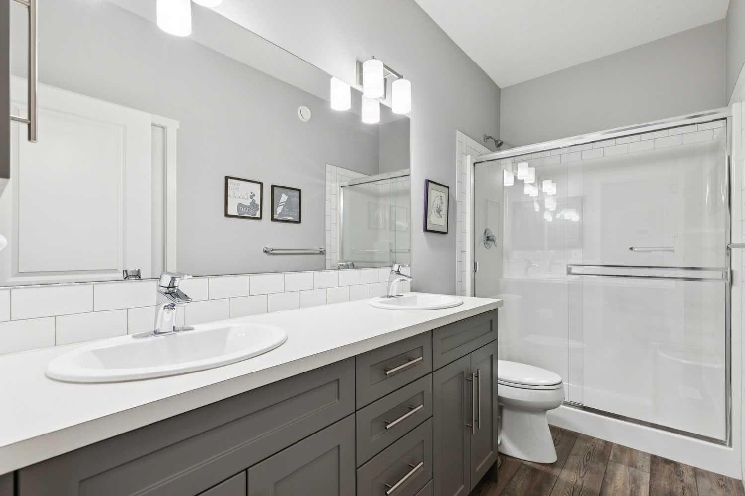 57 Crestridge Bay SW