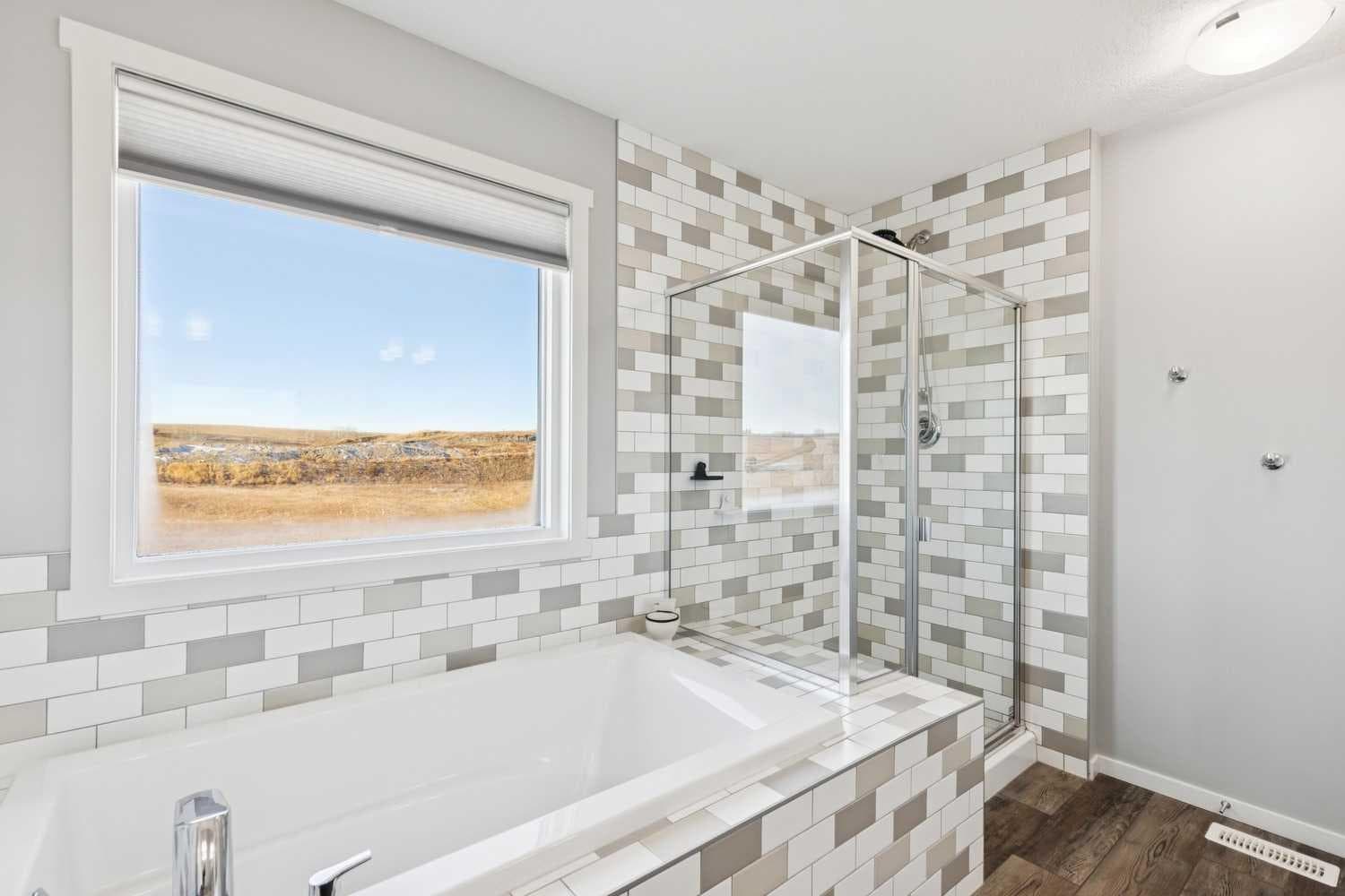 57 Crestridge Bay SW