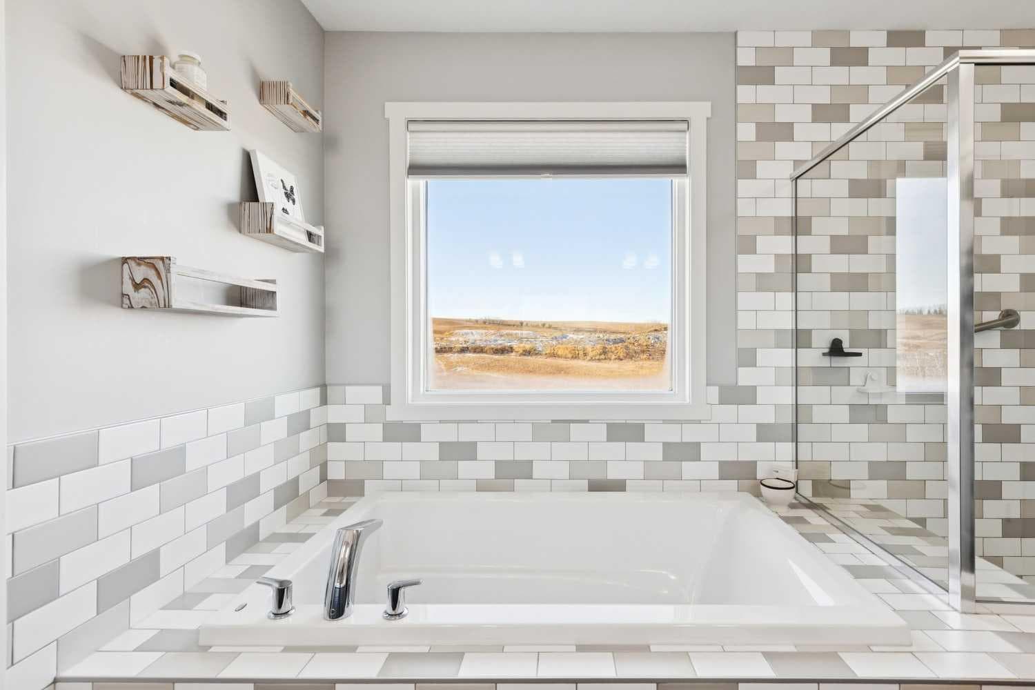 57 Crestridge Bay SW