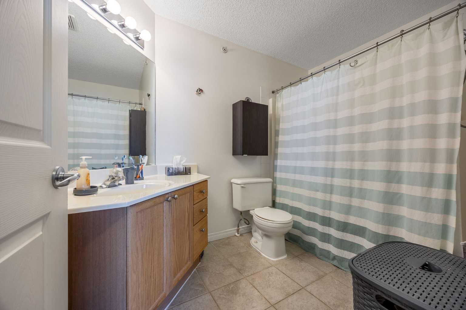 1314, 950 Arbour Lake Road NW