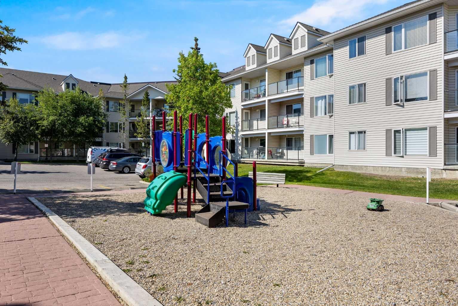 1314, 950 Arbour Lake Road NW