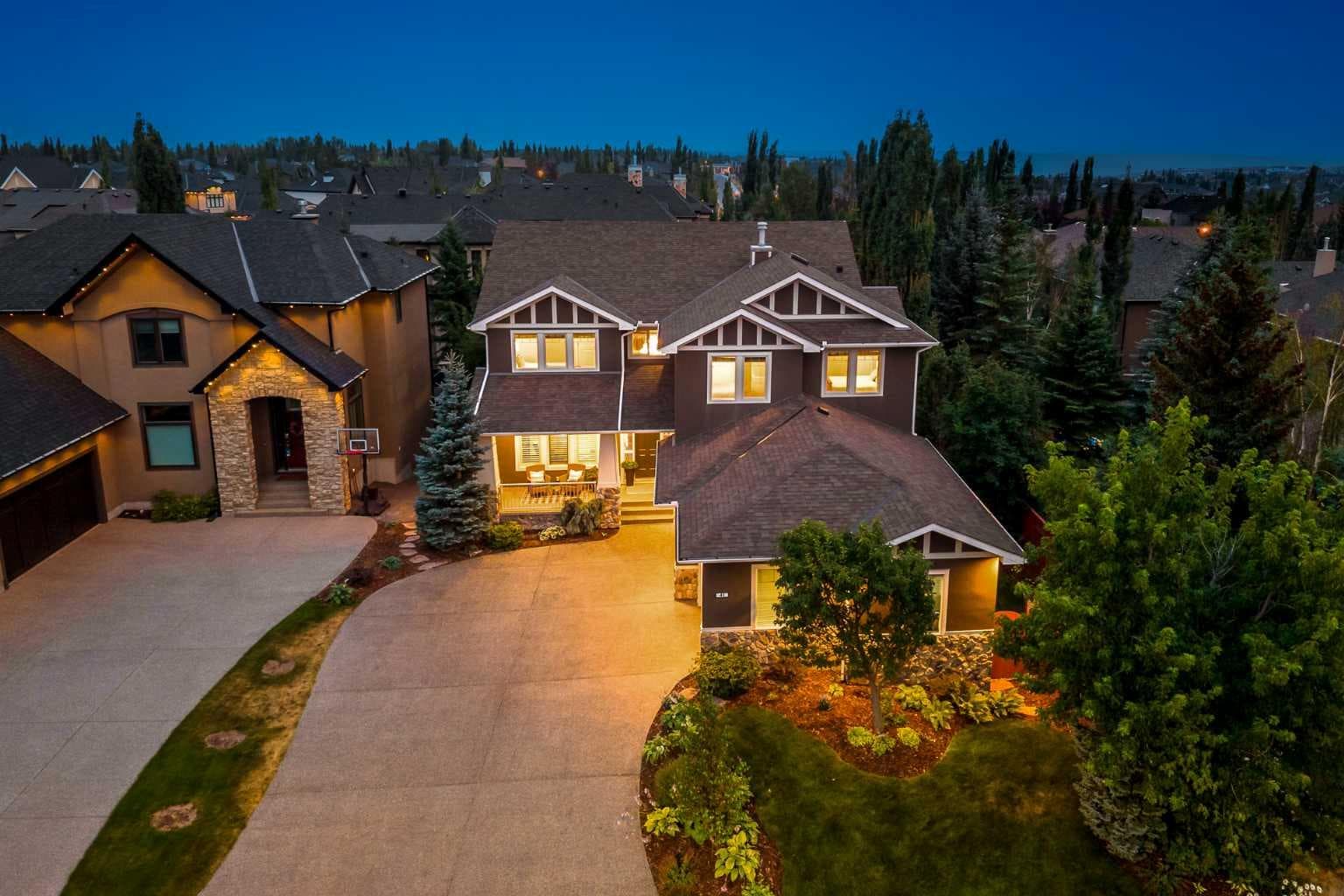 41 Aspen Ridge Way SW