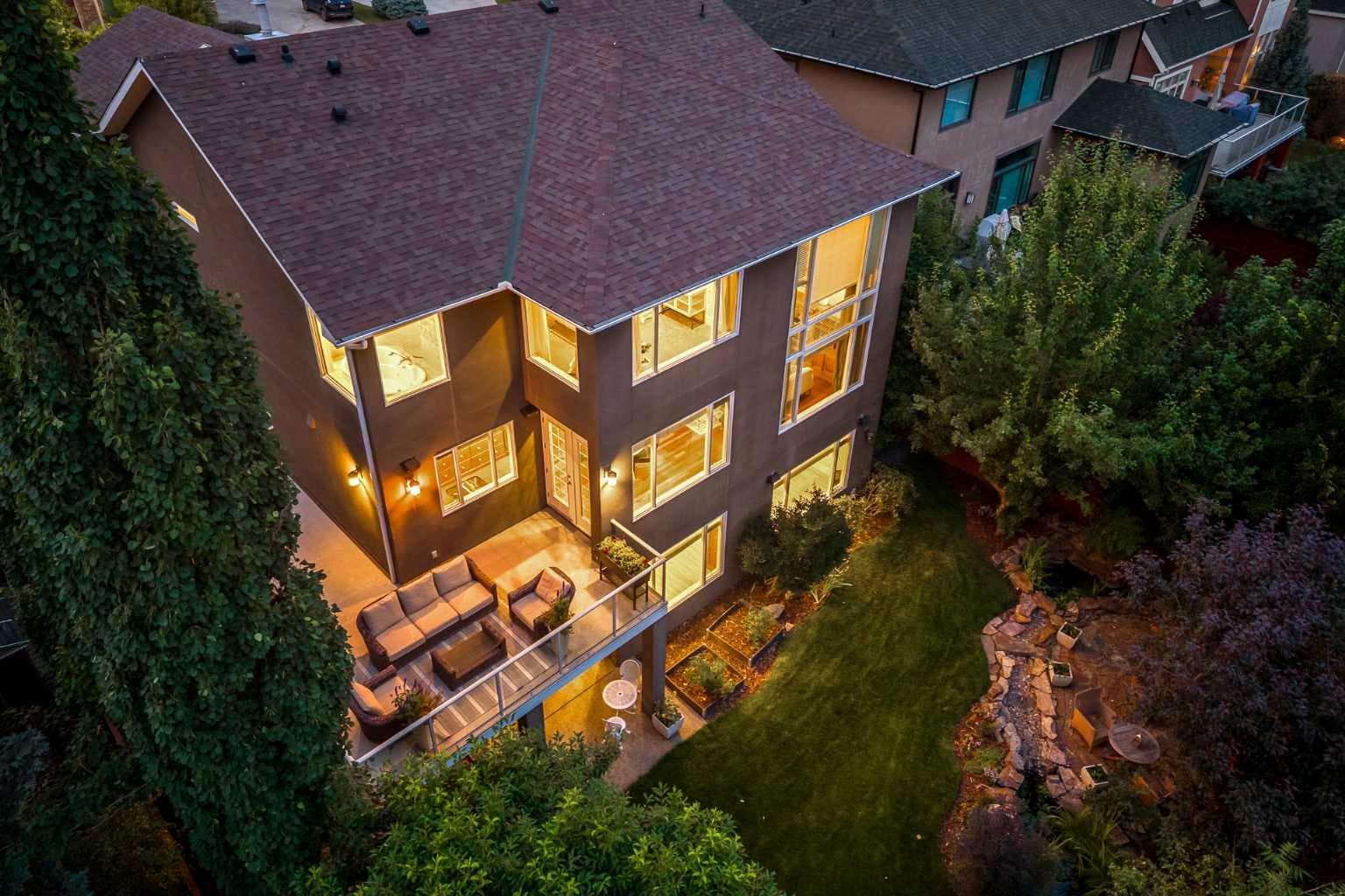 41 Aspen Ridge Way SW