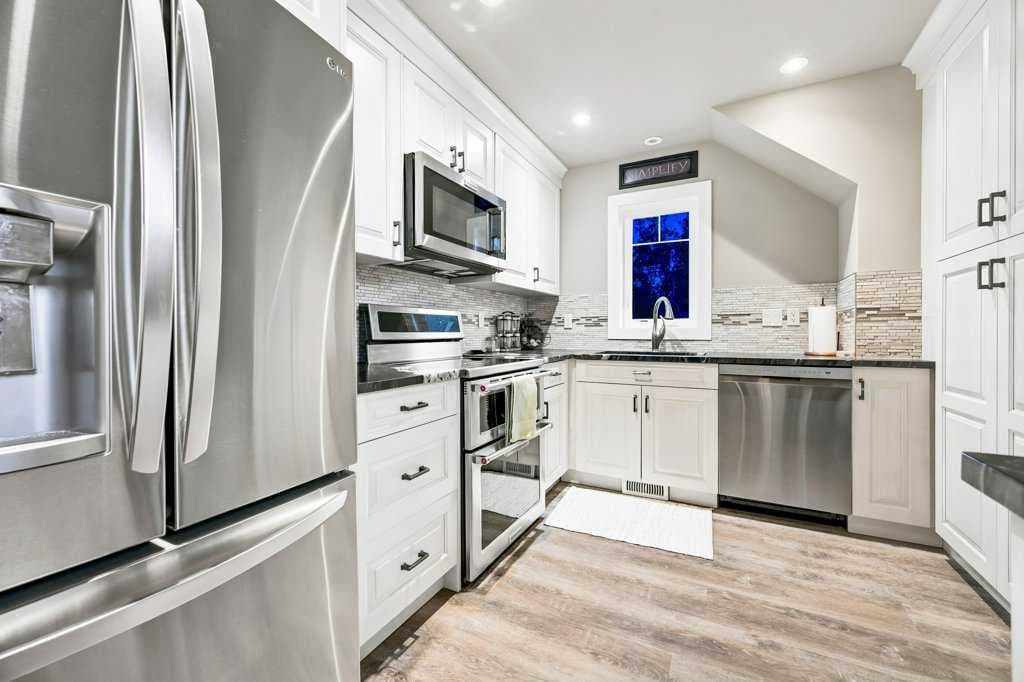 55 Bearspaw View 