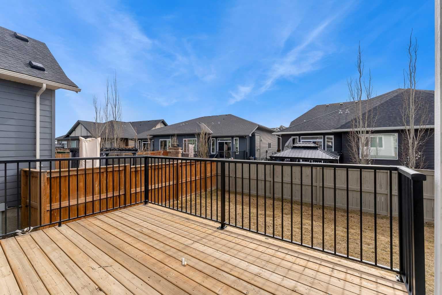 247 Coopers Cove SW