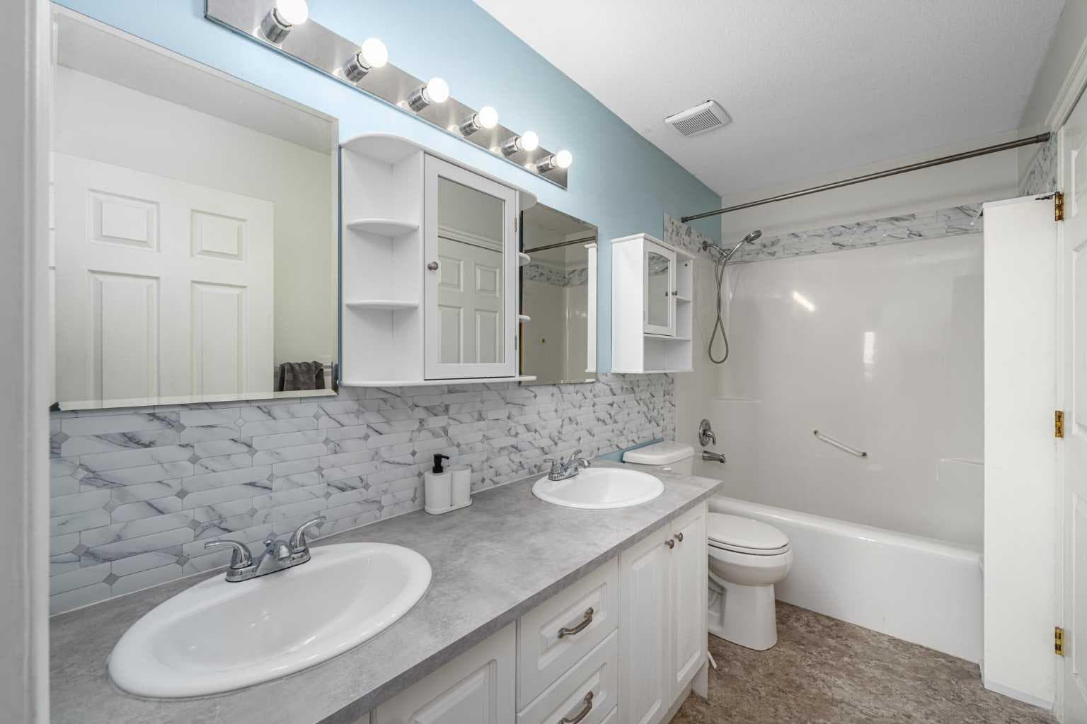 1, 12 Silver Creek Boulevard NW