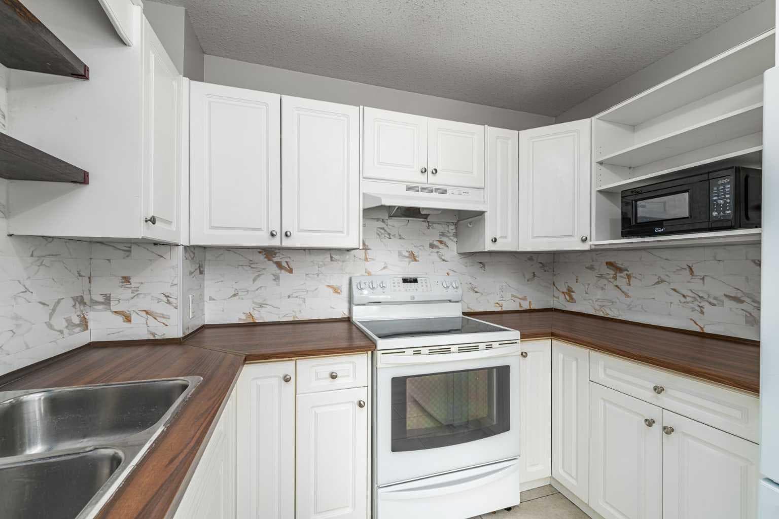 1, 12 Silver Creek Boulevard NW