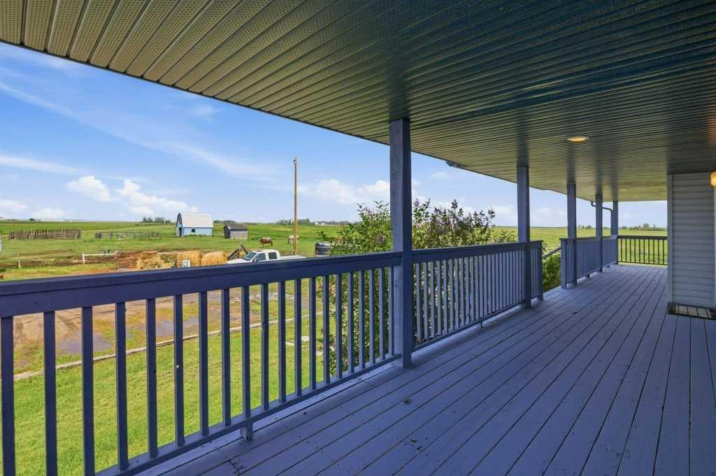 270127 Glenmore Trail 