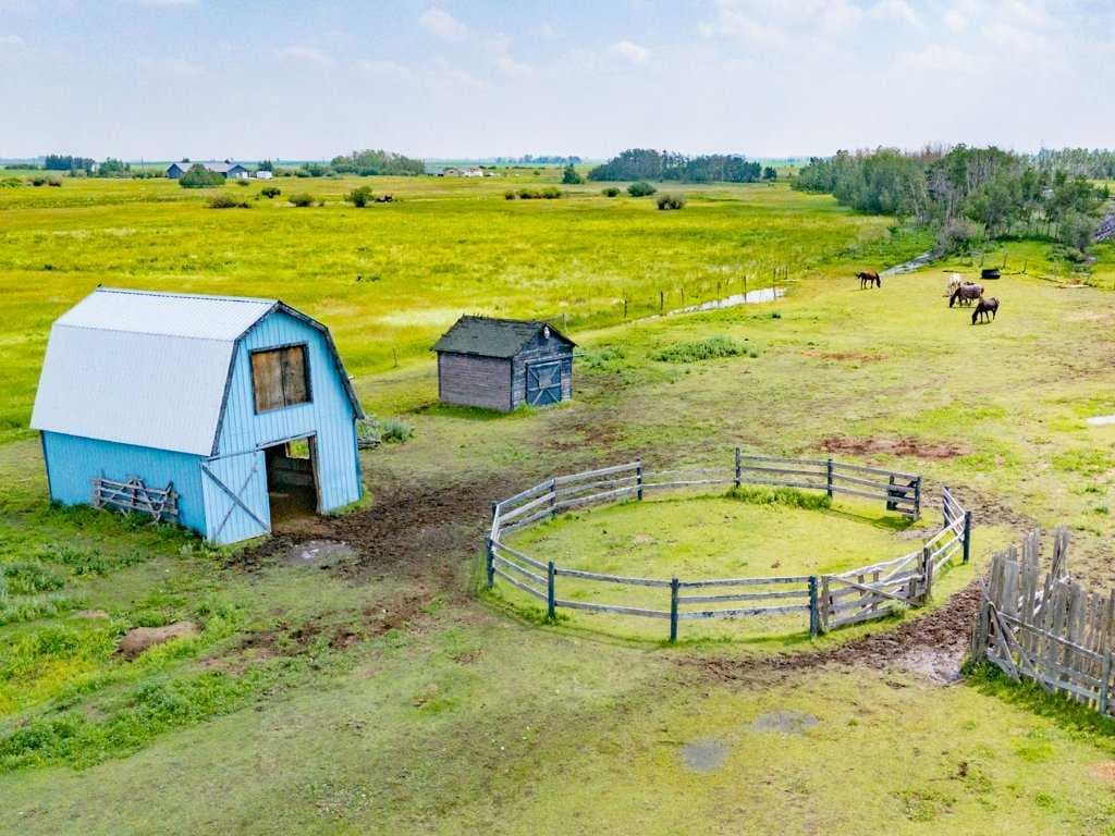 270127 Glenmore Trail 