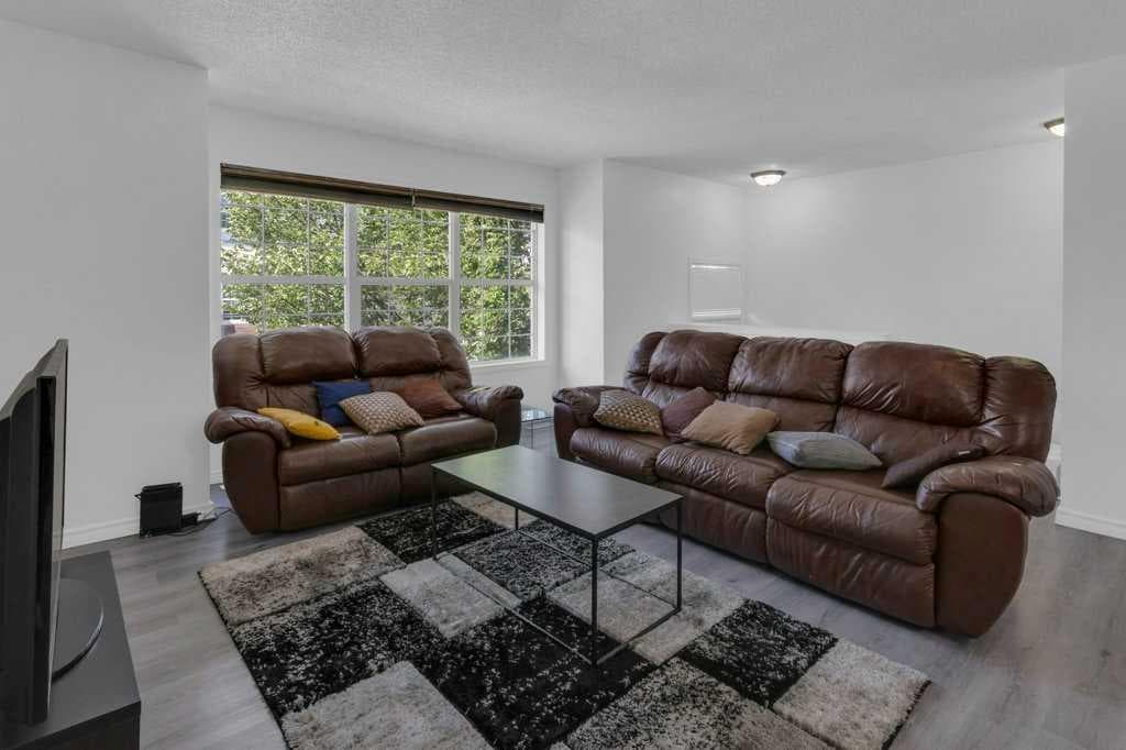 109 Tuscany Springs Gardens NW