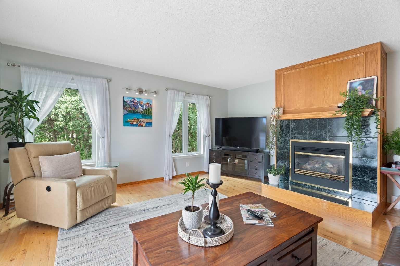 31 Biggar Heights Bay 