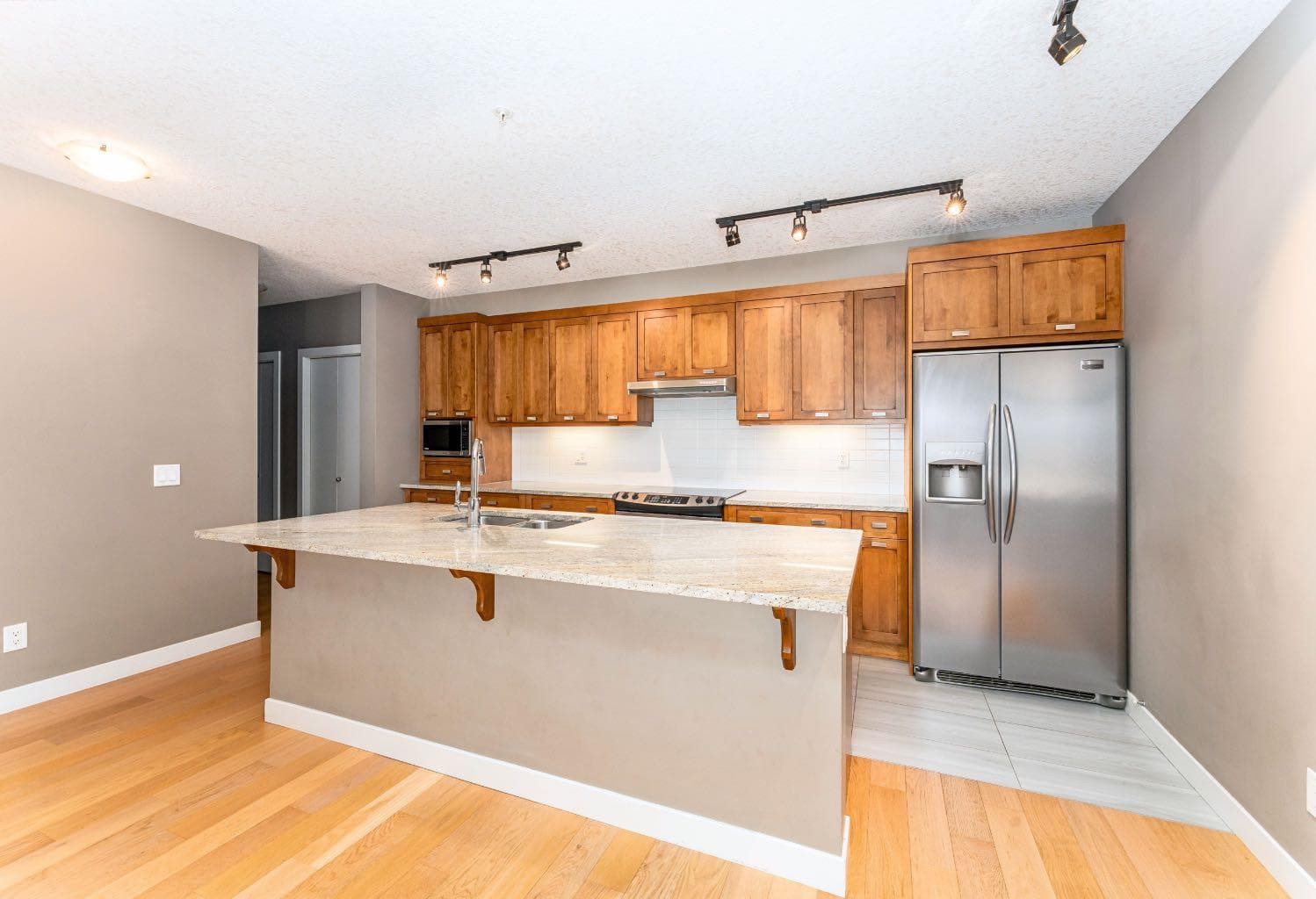 107, 106 Stewart Creek Landing 