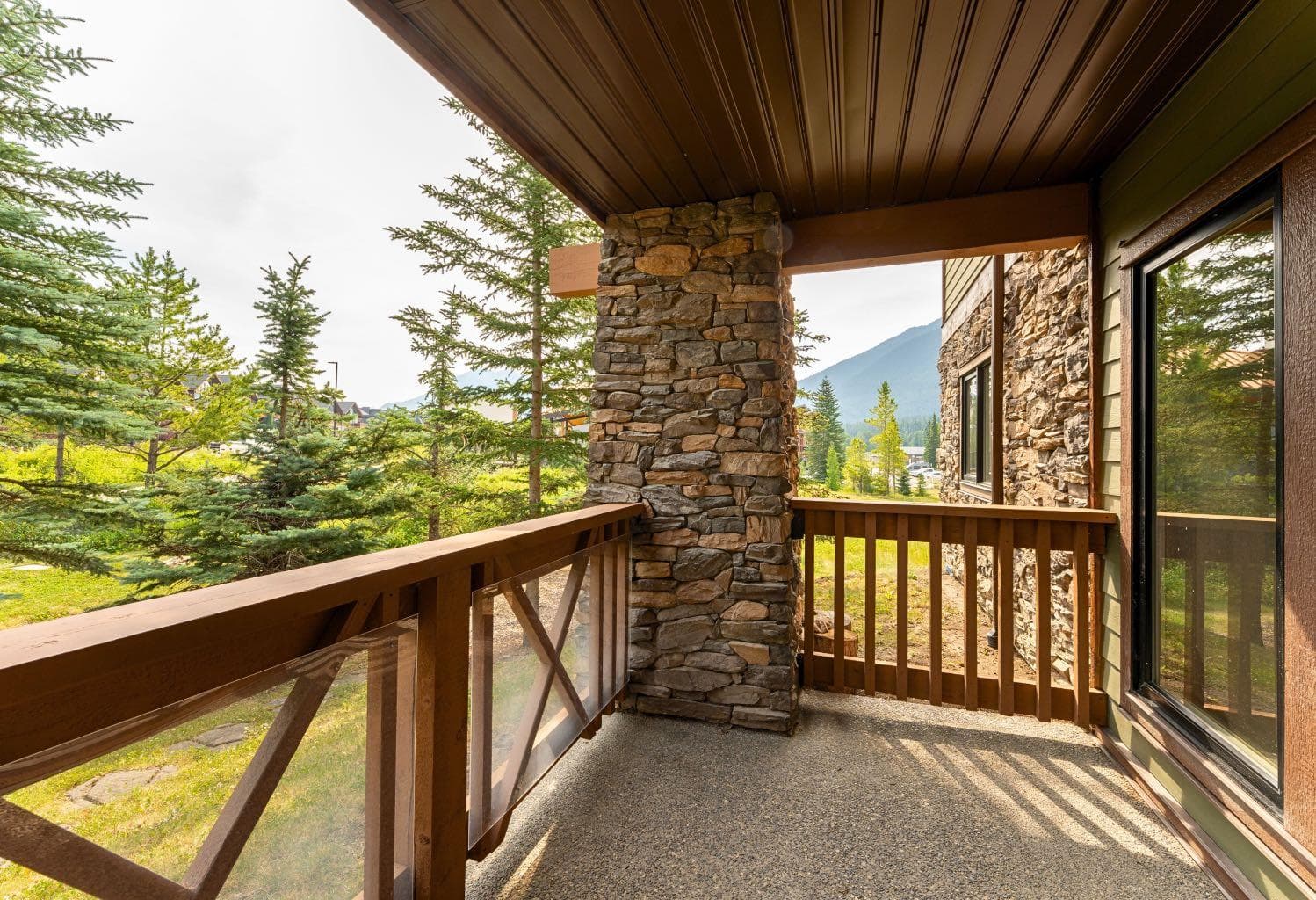 107, 106 Stewart Creek Landing 