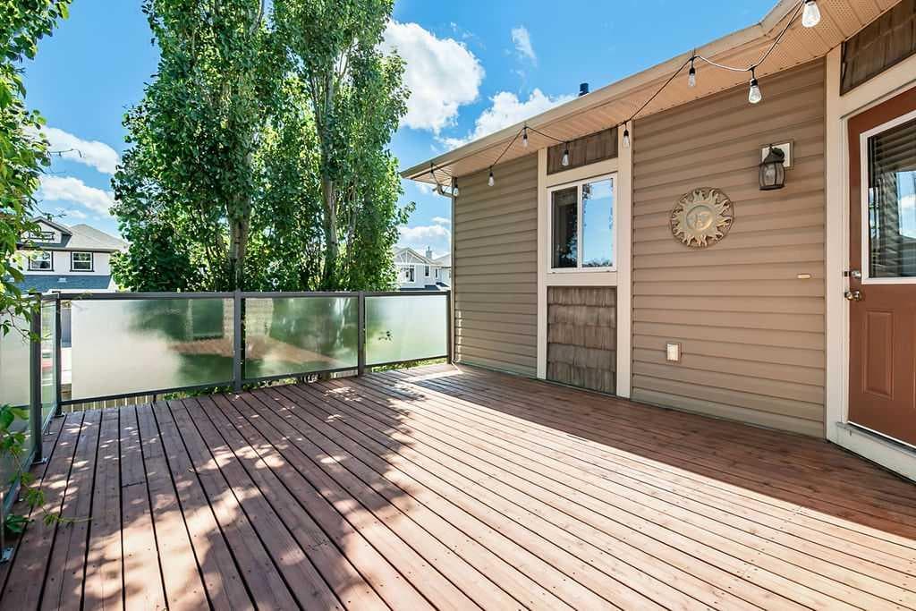 100 Hawkmere Way 