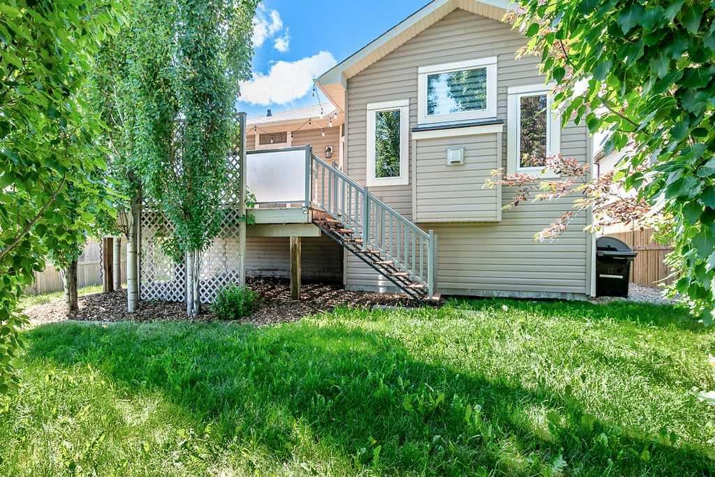 100 Hawkmere Way 