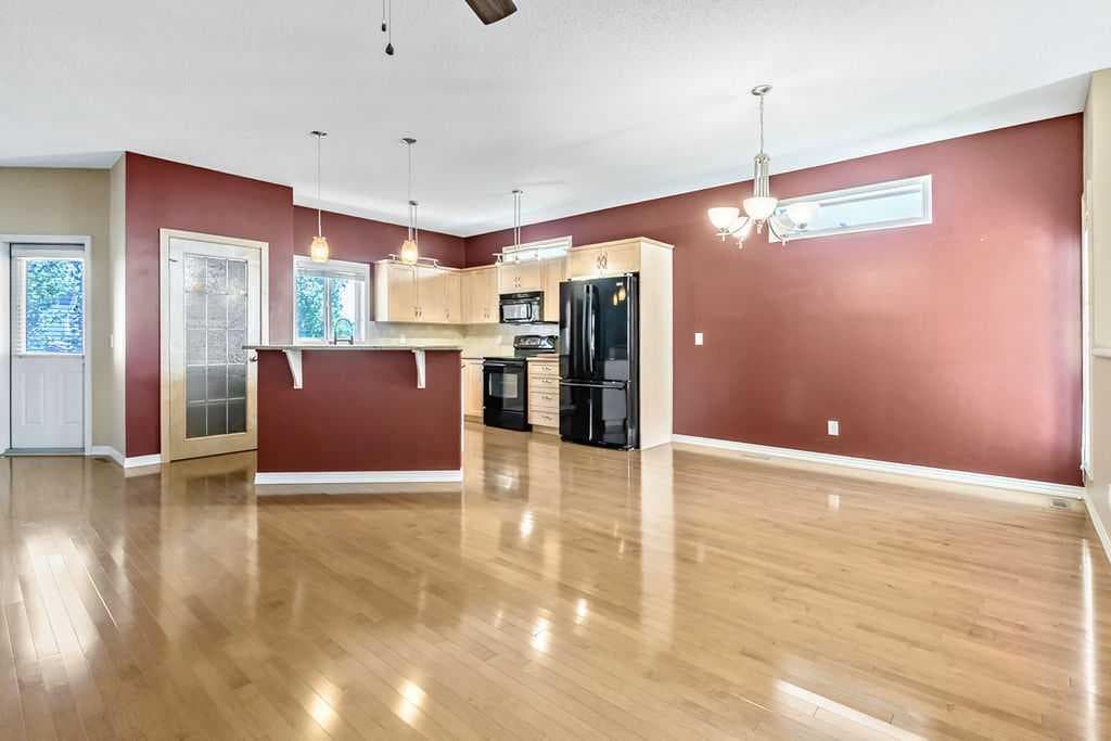 100 Hawkmere Way 