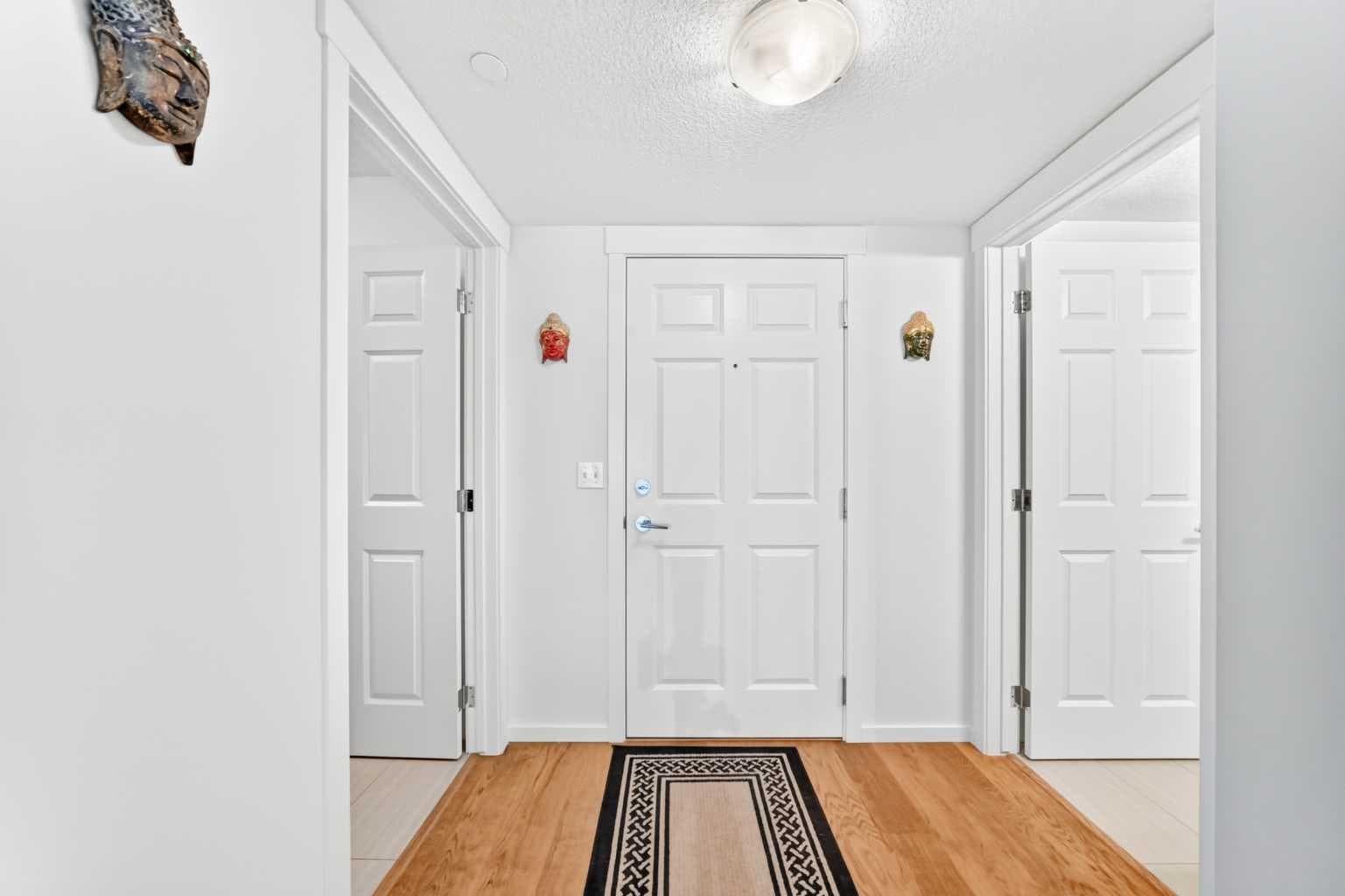 4302, 755 Copperpond Boulevard SE
