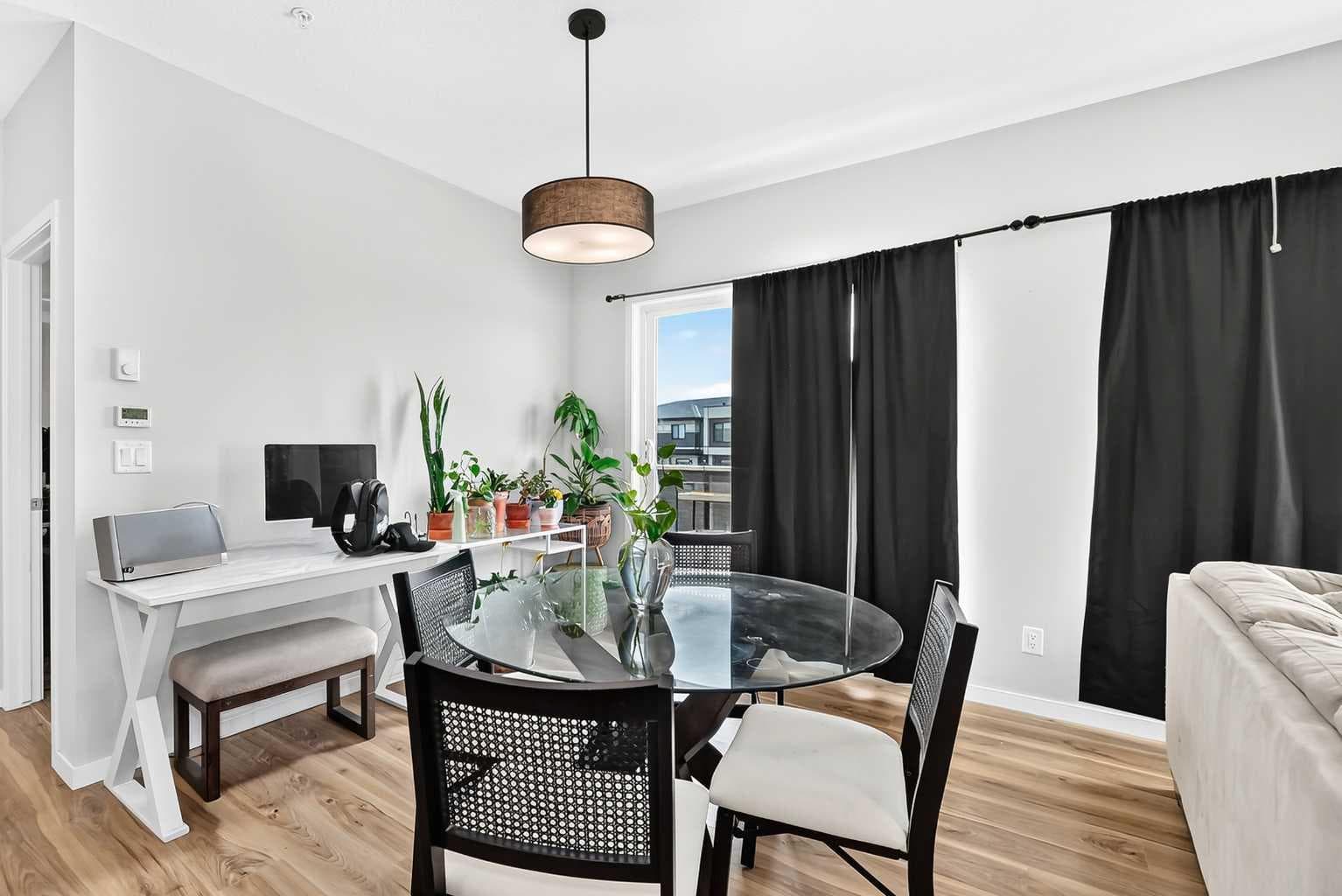 3208, 220 Seton Grove SE