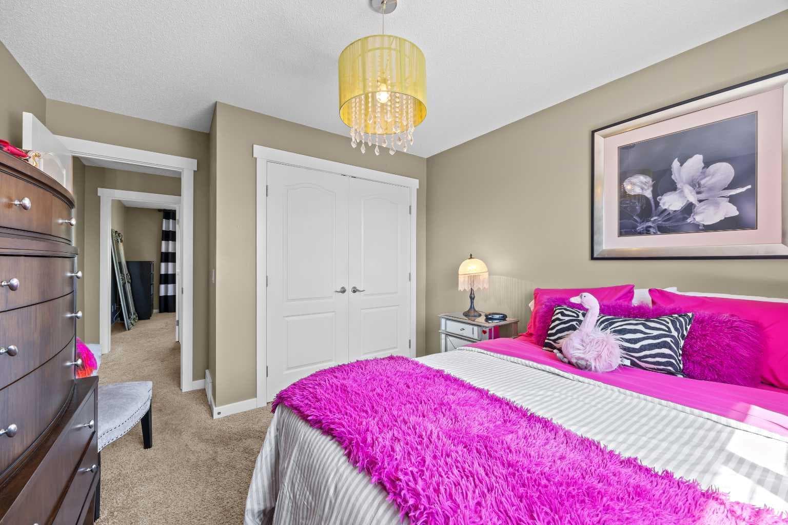 113 Tusslewood Bay NW