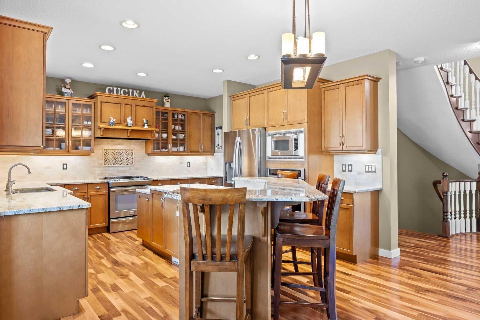 113 Tusslewood Bay NW