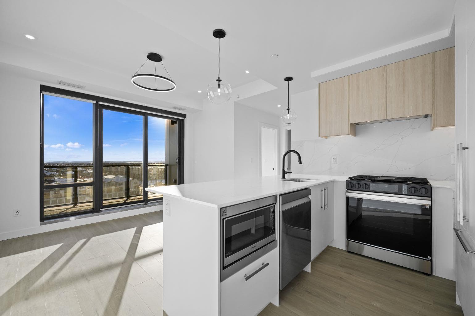 701, 8375 Broadcast Avenue SW