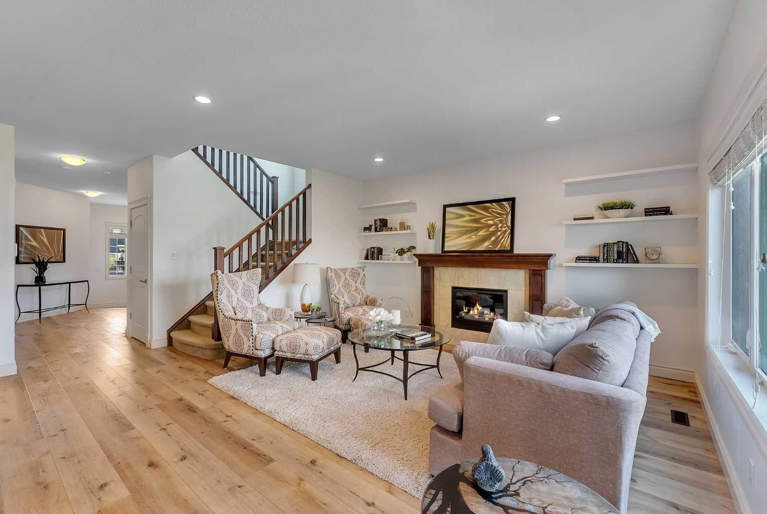 83 Ravenscroft Close SE