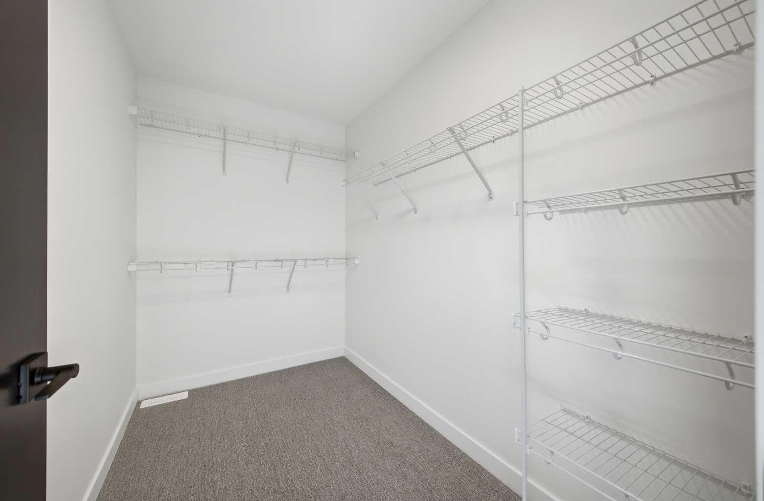 13 Topaz Place 