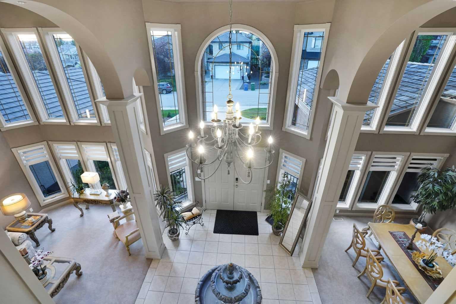 99 Arbour Vista Road NW