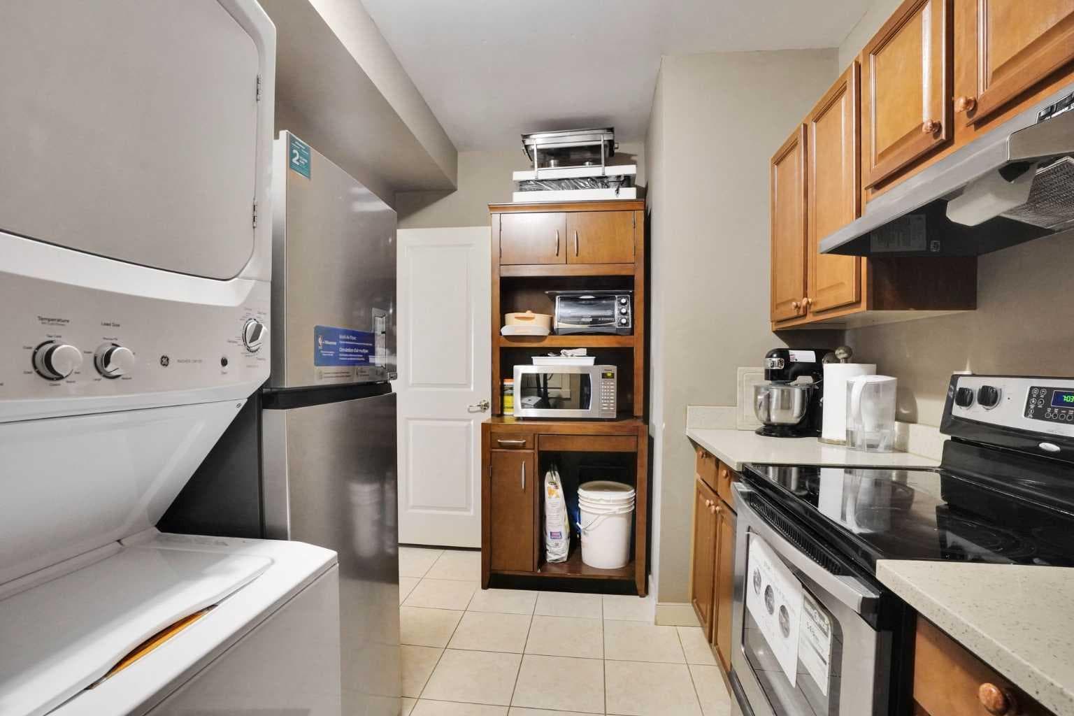99 Arbour Vista Road NW