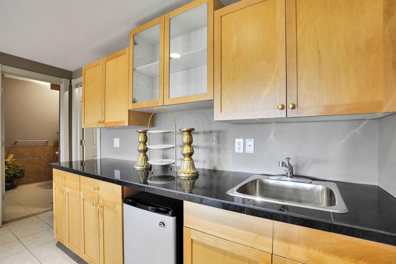 99 Arbour Vista Road NW