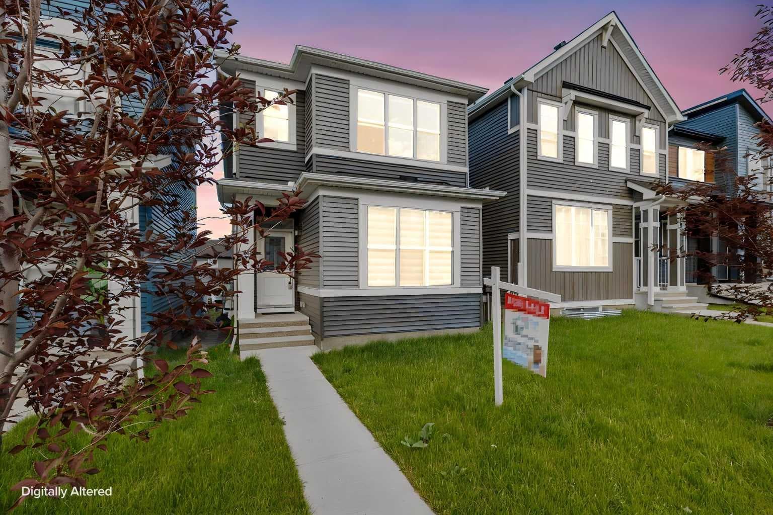 66 Aquila Way NW