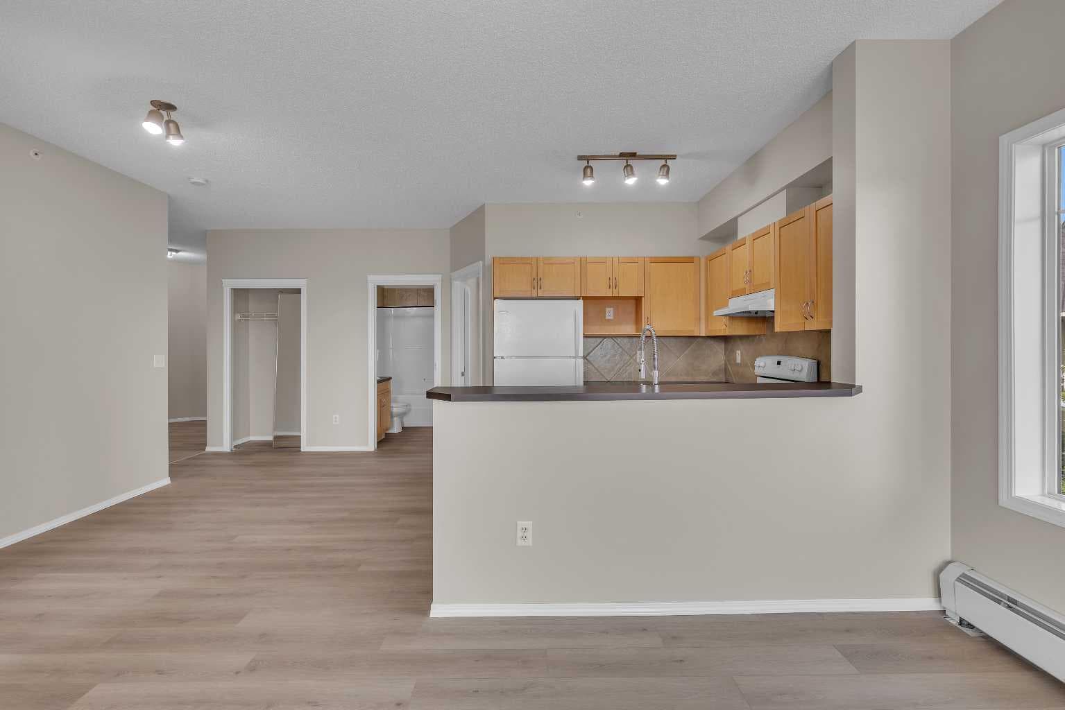6307, 70 Panamount Drive NW