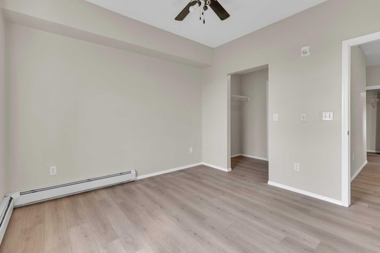 6307, 70 Panamount Drive NW