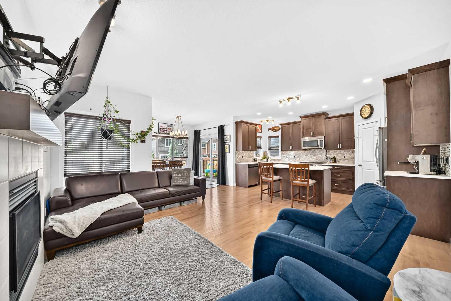 16 Sunrise Crescent 