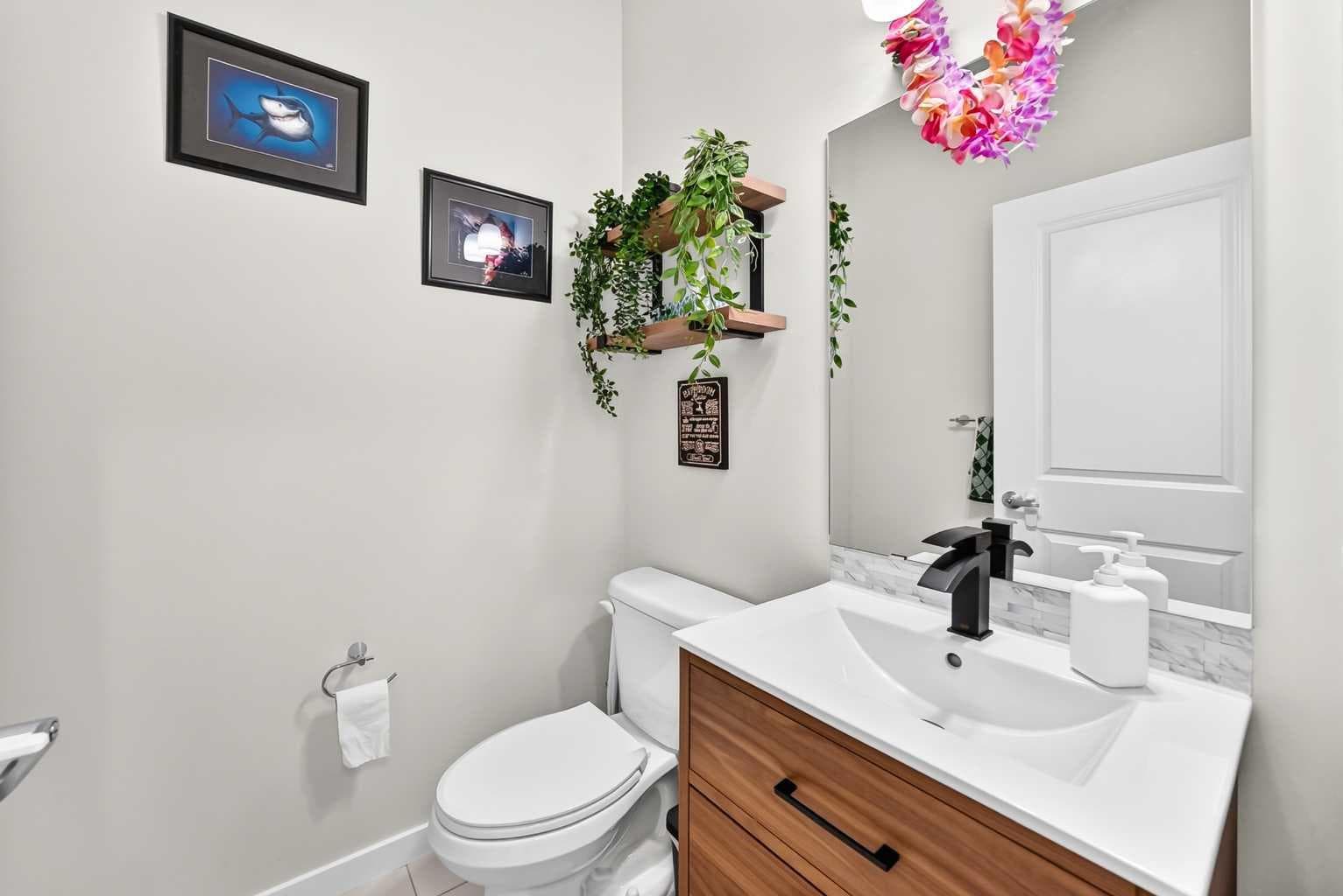 16 Sunrise Crescent 