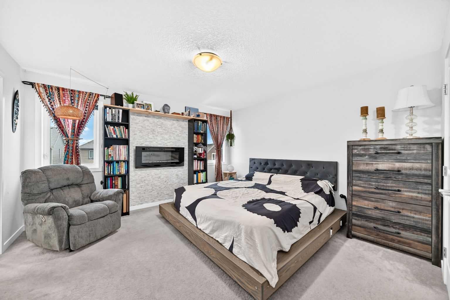 16 Sunrise Crescent 