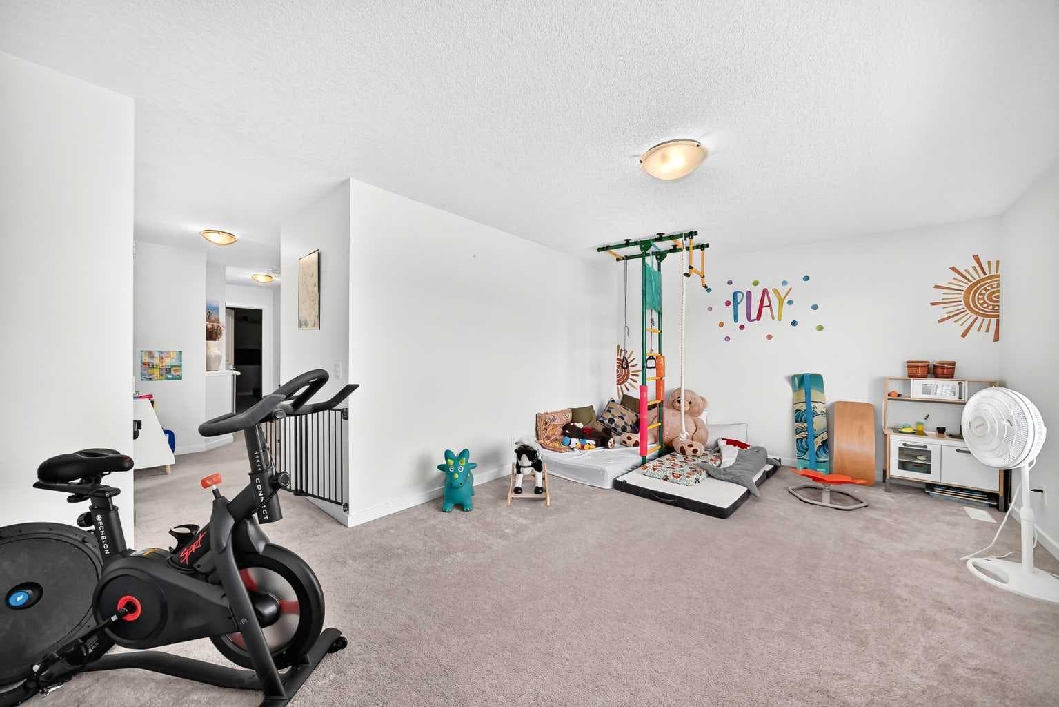 16 Sunrise Crescent 